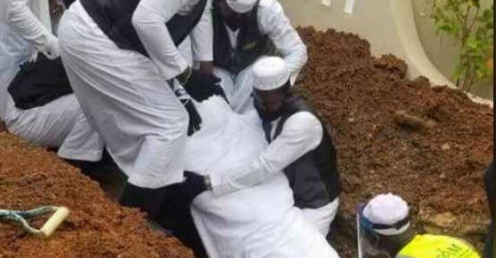 See Photos From Late Governor Ajimobi’s Burial.