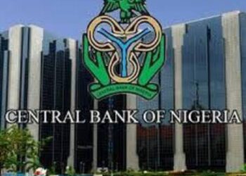 We will steer Nigeria away from recession – CBN says.