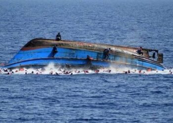 Breaking!!! Boat capsized now in Lagos.