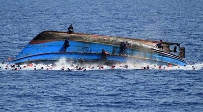 Breaking!!! Boat capsized now in Lagos.