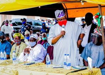 Ex-Reps Member Dedicates School Projects To Lagos Assembly Speaker