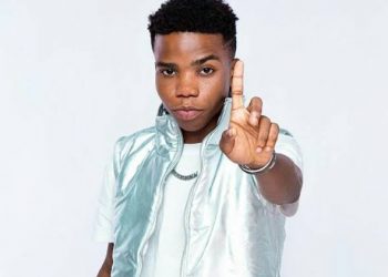 Nigeria Popular singer, Naira Marley signs Lyta to his record label