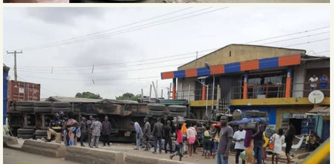 Trailer Crashes Into Shops In Lagos