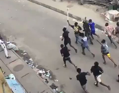 Oba Of Lagos Palace Set On Fire, His Staff Of Office Stolen (Videos)