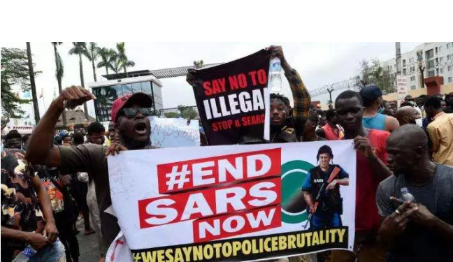 #EndSARS: One killed as police open fire on protesters in Ojuelegba