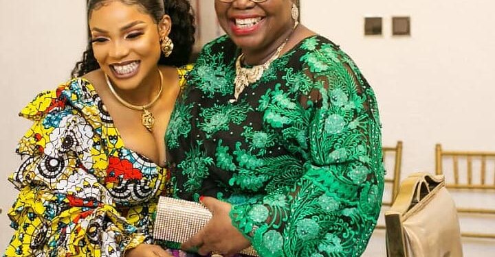Victoria Olubunmi Fetuga Is Dead! Iyabo Ojo’s Mother Dies – Picture
