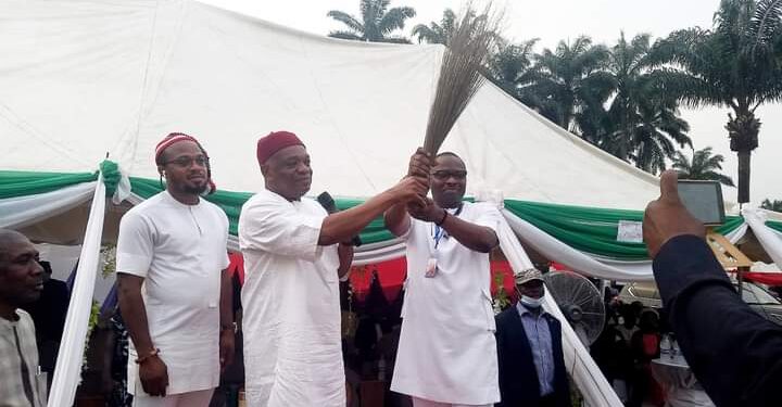 Kalu Presides As 5,000 Dump APGA For APC In Abia (Photos)