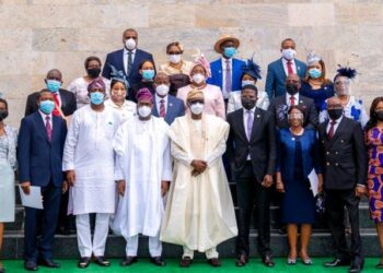Sanwo-Olu Swears In 18 New Permanent Secretaries