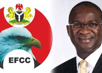 EFCC Grills Fashola Over Corruption, Demands Asset Documents