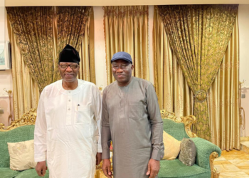 2023: Jonathan, Daniel Hold Close Door Meeting
