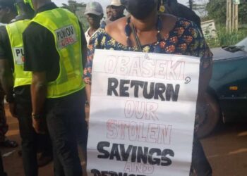 Obaseki Police Fire Teargas At Protesting Staff Despite Inability To Pay Salary