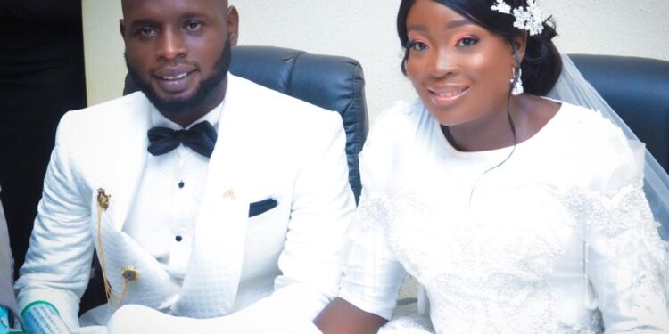 Pics As Kogi SSG Daughter weds in Redeem Camp
