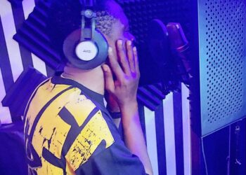 DELE GOLD TAKES HIS TALENT TO THE STUDIO FOR A BRAND NEW ALBUM
