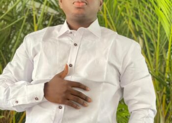 SWAG OMOLUABI’S GESTURE TO LAGOS STREET SWEEPERS