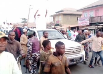 Aregbesola escapes death in Osogbo after endorsing Adeoti as next Osun Governor