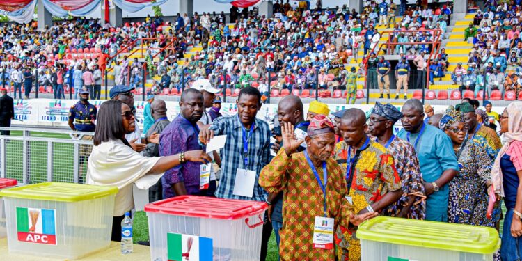 PHOTOS: LAGOS APC GOVERNORSHIP PRIMARY ELECTION AT MOBOLAJI JOHNSON ARENA, ONIKAN TODAY