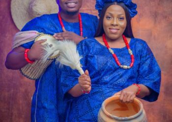 MOTHER OF ALL PARTIES IN LAGOS AS OLANREWAJU AKANNI LAMEX GIVES OUT DAUGHTER’S HAND IN MARRIAGE