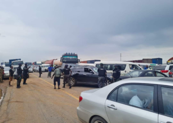 ASUU Strike: Students Block Lagos-Ibadan Expressway