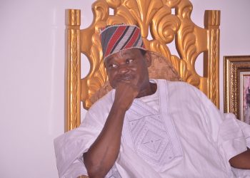 Colorful cultural display holds as Jimoh Ibrahim, others storm Ugbo for Olugbo’s 13th Coronation anniversary