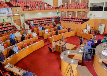 Lagos Lawmakers Weep Uncontrollably  As Assembly Holds Valedictory Session For Late Colleague