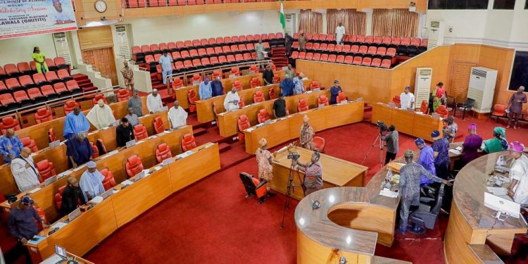 Lagos Lawmakers Weep Uncontrollably As Assembly Holds Valedictory Session For Late Colleague