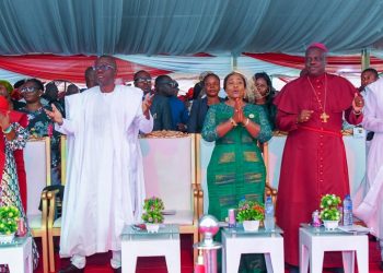 PHOTO NEWS: GOV SANWO-OLU, FIRST LADY AT THE 2022 LAGOS STATE CHRISTMAS CAROL OF NINE LESSONS SERVICE AT LAGOS HOUSE, IKEJA