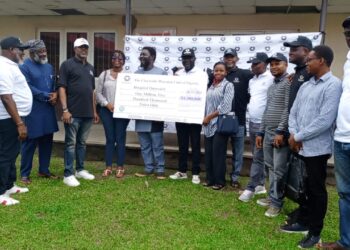 THE CHARITABLE WISEMEN CLUB OF NIGERIA DISBURSED FUNDS TO LASUTH PATIENTS