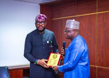 NIHOTOUR REFORMS GAIN MOMENTUM AS NOA PLEDGES FULL SUPPORT