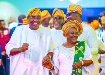 Umo Eno hails past leaders