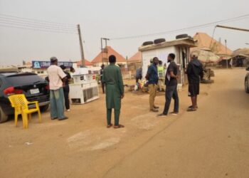 Late Arrival of INEC Officials Delays Voting in Kuje Area Council