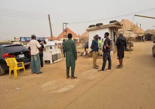 Late Arrival of INEC Officials Delays Voting in Kuje Area Council