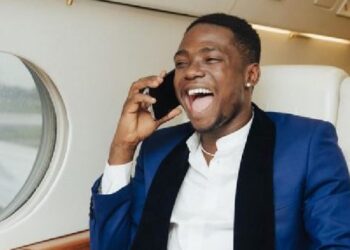 Shank Comics Sparks Debate, Claims Bovi and Basketmouth Are Richer Than Wizkid, Asake