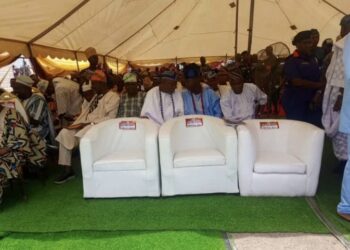 Drama at Mapo Hall: Three Ibadan Chiefs Crowned in Absentia Amid Political Speculations