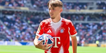 Bayern’s Teen Star Lennart Karl Issues Bold Warning Ahead of Real Madrid Clash