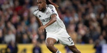 Iwobi Injury Scare in Fulham–Brentford Derby as Silva Provides Update