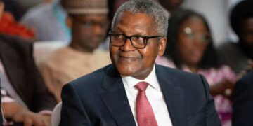 Dangote Group Debunks Rift Rumours with Elumelu, Slams False Refinery Funding Claims
